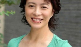 演员刘丛丹家庭背景,影视圈璀璨明星背后的家庭故事