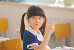 纪姿含在房间的照片,房间照片揭秘明星日常”